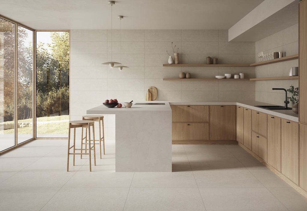 Azuvi - Luna - Timeworn - Decor